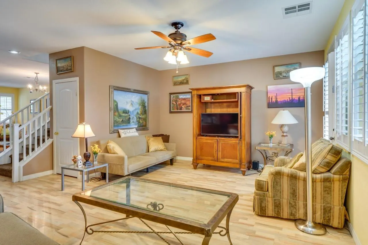 Serene Las Vegas Home With Heated Pool Near Strip! 0*,  Stany Zjednoczone Ameryki